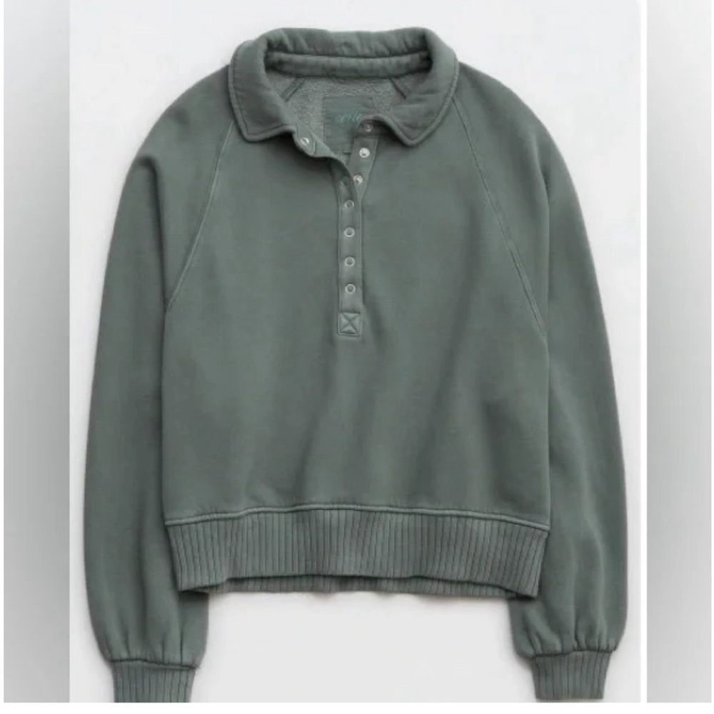 Aerie Women’s Royal Palm Quarter Snap Sweatshirt